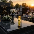 Znicz solarny LED lampion NA GRÓB cmentarz RÓŻA BIAŁA wieczna duży kwiaty
