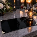 Podstawka pod Znicze na Grób Aluminiowa Czarna 49,5x23 cm Połysk Narożniki