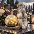 Znicz aniołek na grób z lampka solar szklana kula LED figurka nagrobna duży