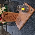 SOLARNY ZNICZ LED STATUETKA NA CMENTARZ GRÓB DUŻA DĄB