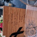 SOLARNY ZNICZ LED STATUETKA NA CMENTARZ GRÓB DUŻA DĄB RÓŻA