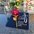 DEKORACJA na grób GRAWEROWANY ZNICZ podstawka na cmentarz RÓŻA DLA TATY