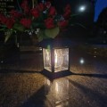 ZNICZ SOLARNY LED LAMPION NA GRÓB STATUETKA NA CMENTARZ Z KRZYŻEM