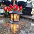 ZNICZ SOLARNY LED LAMPION NA GRÓB STATUETKA NA CMENTARZ Z KRZYŻEM