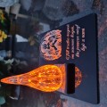 ZNICZ statuetka podstawka na cmentarz grób PŁOMIEŃ LED wieczny lampion