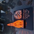 ZNICZ statuetka podstawka na cmentarz grób PŁOMIEŃ LED wieczny lampion