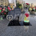 DEKORACJA na grób GRAWEROWANY ZNICZ podstawka na cmentarz RÓŻA DLA BABCI
