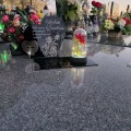 DEKORACJA na grób GRAWEROWANY ZNICZ podstawka na cmentarz RÓŻA DLA DZIADKÓW