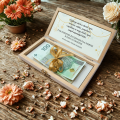 PUDEŁKO NA BANKNOTY PIENIĄDZE Prezent NA Osiemnastkę 18 Urodziny Złoty