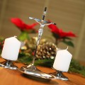 ELEGANCKI ZESTAW KOLĘDOWY Z IKONĄ Metalowy Krzyż z Jezusem Świecznikx2