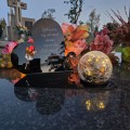 WIECZNY ZNICZ SOLARNY Statuetka lampion  na Grób Wszystkich Świętych LED