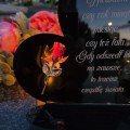 WIECZNY ZNICZ SOLARNY Statuetka lampion  na Grób Wszystkich Świętych LED