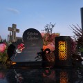 WIECZNY ZNICZ SOLARNY Statuetka dla RODZICÓW na Grób Wszystkich Świętych LED