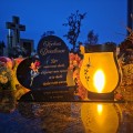 WIECZNY ZNICZ SOLARNY Statuetka dla RODZICÓW  na Grób Wszystkich Świętych LED