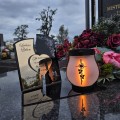 WIECZNY ZNICZ SOLARNY Statuetka dla BABCI na Grób Wszystkich Świętych LED
