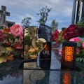 WIECZNY ZNICZ SOLARNY Statuetka dla RODZICÓW na Grób Wszystkich Świętych