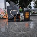 WIECZNY ZNICZ SOLARNY Statuetka dla DZIADKÓW na Grób Wszystkich Świętych LED