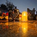 WIECZNY ZNICZ SOLARNY Statuetka dla DZIADKÓW na Grób Wszystkich Świętych LED