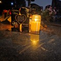 WIECZNY ZNICZ SOLARNY Statuetka dla MAMY na Grób Wszystkich Świętych LED