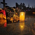 WIECZNY ZNICZ SOLARNY Statuetka dla MAMY na Grób Wszystkich Świętych LED