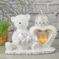 ZNICZ GIPSOWA FIGURKA NAGROBNA Srebrny Miś Serce Lampka LED GIPS Latarenka