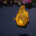 Znicz solarny STATUETKA NA CMENTARZ duża latarenka LED Z KRZYŻEM
