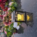 ZNICZ SOLARNY LED LAMPION NA GRÓB STATUETKA NA CMENTARZ Z KRZYŻEM