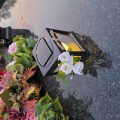 ZNICZ SOLARNY LED LAMPION NA GRÓB STATUETKA NA CMENTARZ Z KRZYŻEM