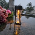 ZNICZ SOLARNY LED LAMPION NA GRÓB STATUETKA NA CMENTARZ Z KRZYŻEM
