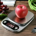 ELEKTRONICZNA WAGA KUCHENNA Precyzyjna LCD 3kg 3000g/0.1g + BATERIE ZESTAW