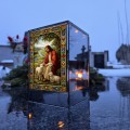 Znicz LED Jezus Dobry Pasterz witraż lampion na grób kapliczka lustro