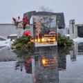 Ekskluzywny ZNICZ LED z cytatem pamięci LUSTRO WENECKIE nieskończony ogień