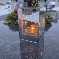 Ekskluzywny ZNICZ LED z cytatem pamięci LUSTRO WENECKIE nieskończony ogień