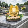 Znicz Nagrobny LED Złote Dłonie Lampion Dekoracyjny na Grób Kwiaty WIENIEC