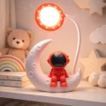 Lampka nocna Astronauta LED dla dzieci do pokoju na biurko USB