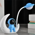Lampka nocna Astronauta LED dla dzieci do pokoju na biurko USB